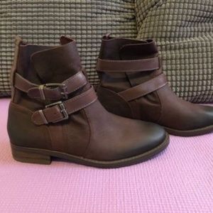 Vince Camuto Pierson Bootie Brown Shoes 7.5 M